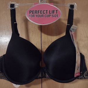 Beautiful Bra size 36c new with tags